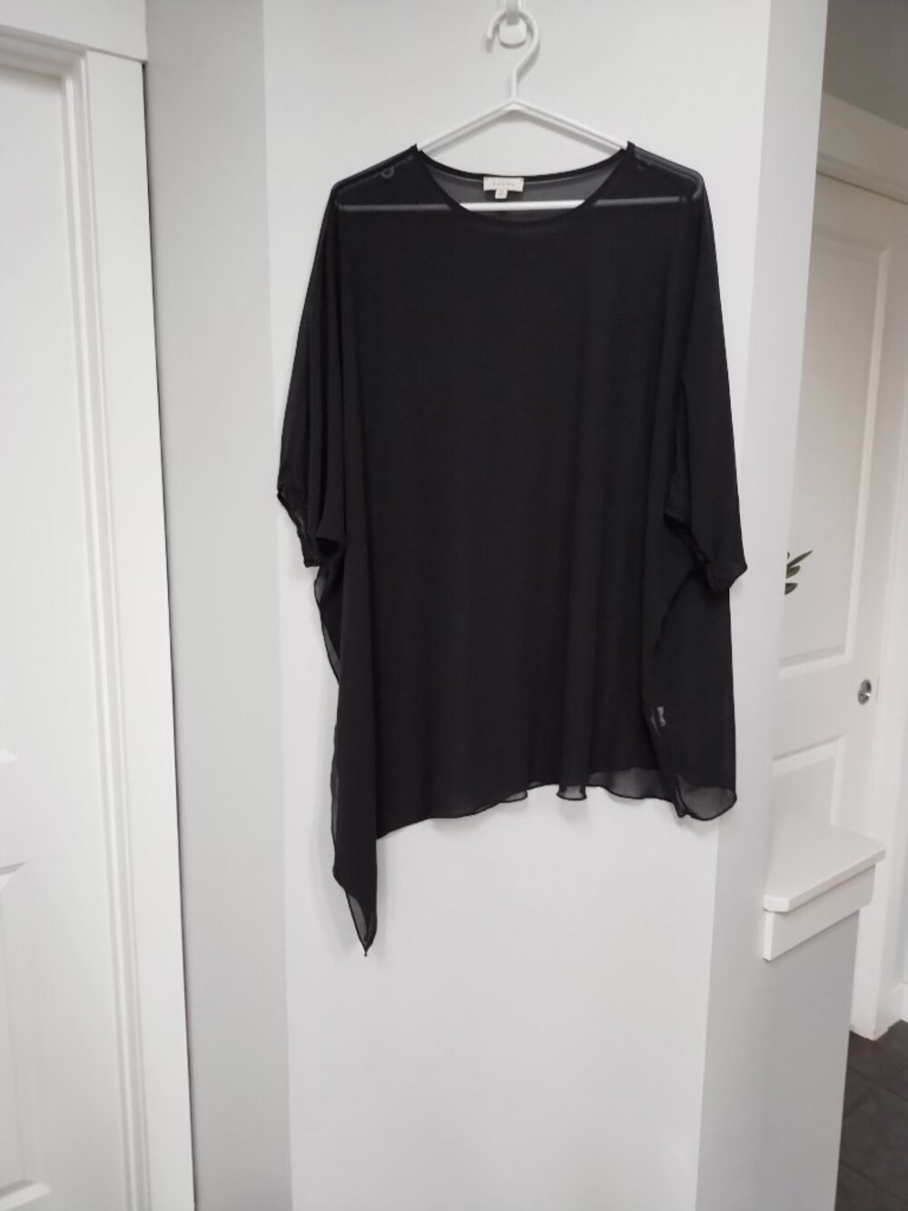 Laura one size sheer multi use  coverup